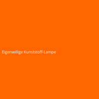 Eigenwillige Kunststoff-Lampe